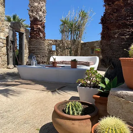 Neramar Ensuite & Swimming Pool Affittacamere *